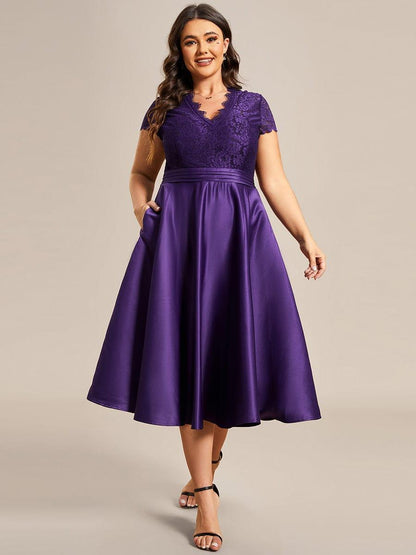 pretty HARLEY|Plus Size V-neck Lace Bodice A-line Cocktail Dress with Pockets