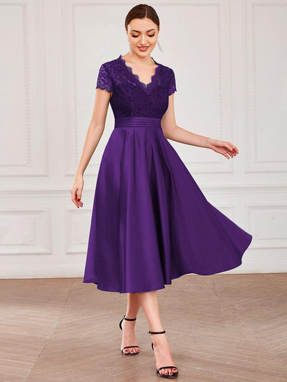 ever HARLEY|Romantic V-neck Lace Bodice Wedding Guest Dress with Pockets