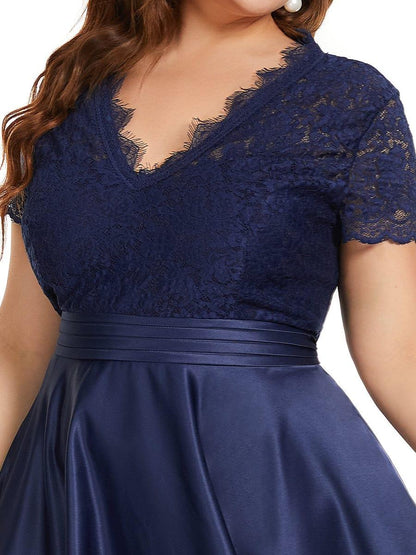 pretty HARLEY|Plus Size V-neck Lace Bodice A-line Cocktail Dress with Pockets