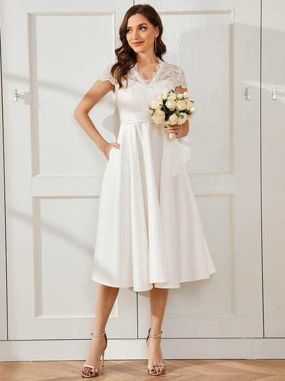 ever HARLEY|Romantic V-neck Lace Bodice Wedding Guest Dress with Pockets