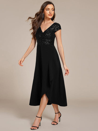 ever BAYLOR|Short Sleeve V-Neck Midi Sequin Formal Dress