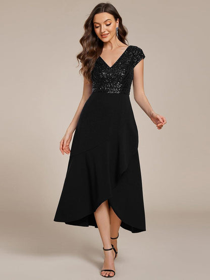ever BAYLOR|Short Sleeve V-Neck Midi Sequin Formal Dress