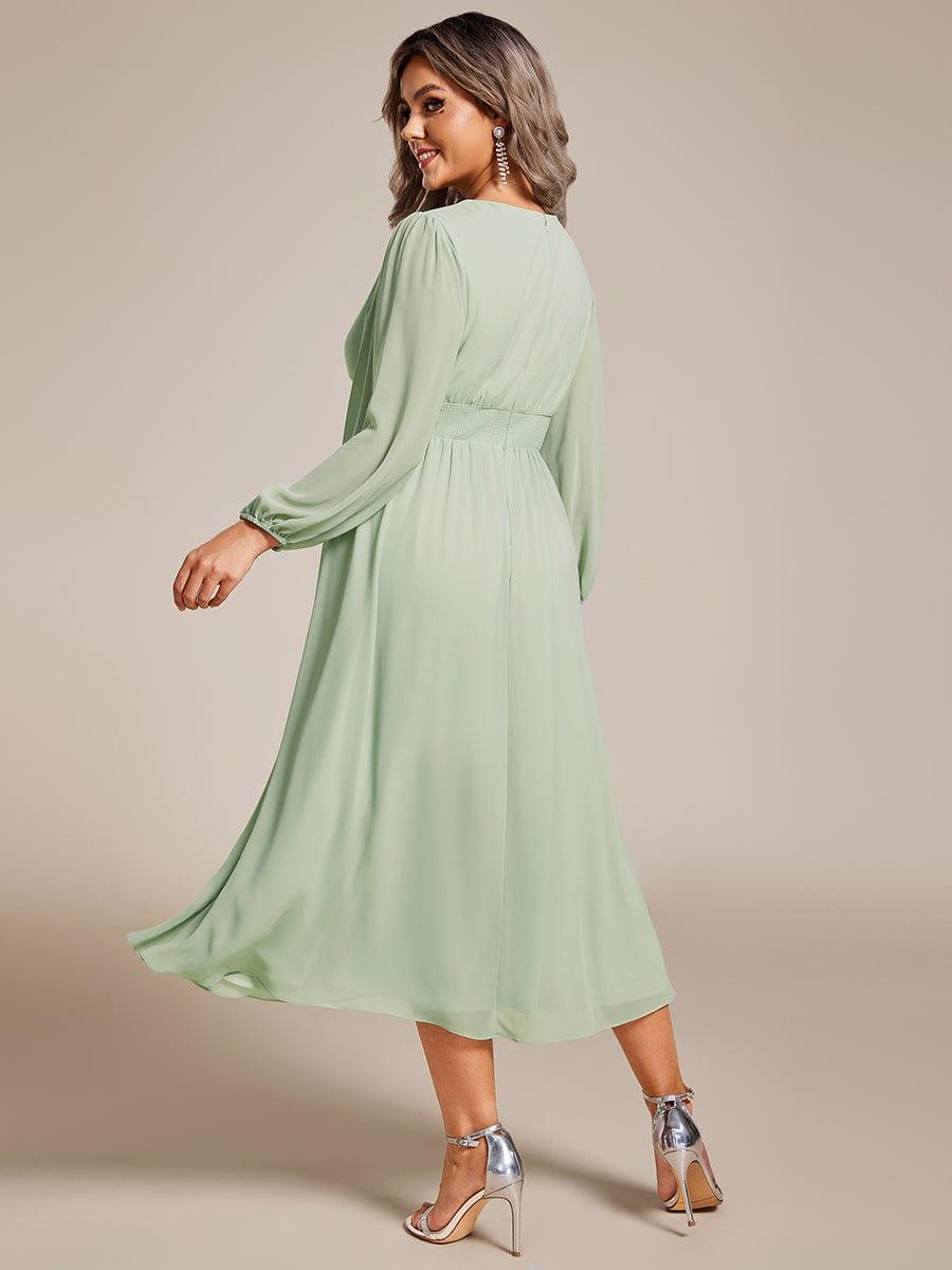 pretty AMARA|Plus Size Flowy Long Sleeves V-Neck Midi Chiffon Wedding Guest Dress
