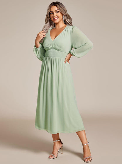 pretty AMARA|Plus Size Flowy Long Sleeves V-Neck Midi Chiffon Wedding Guest Dress