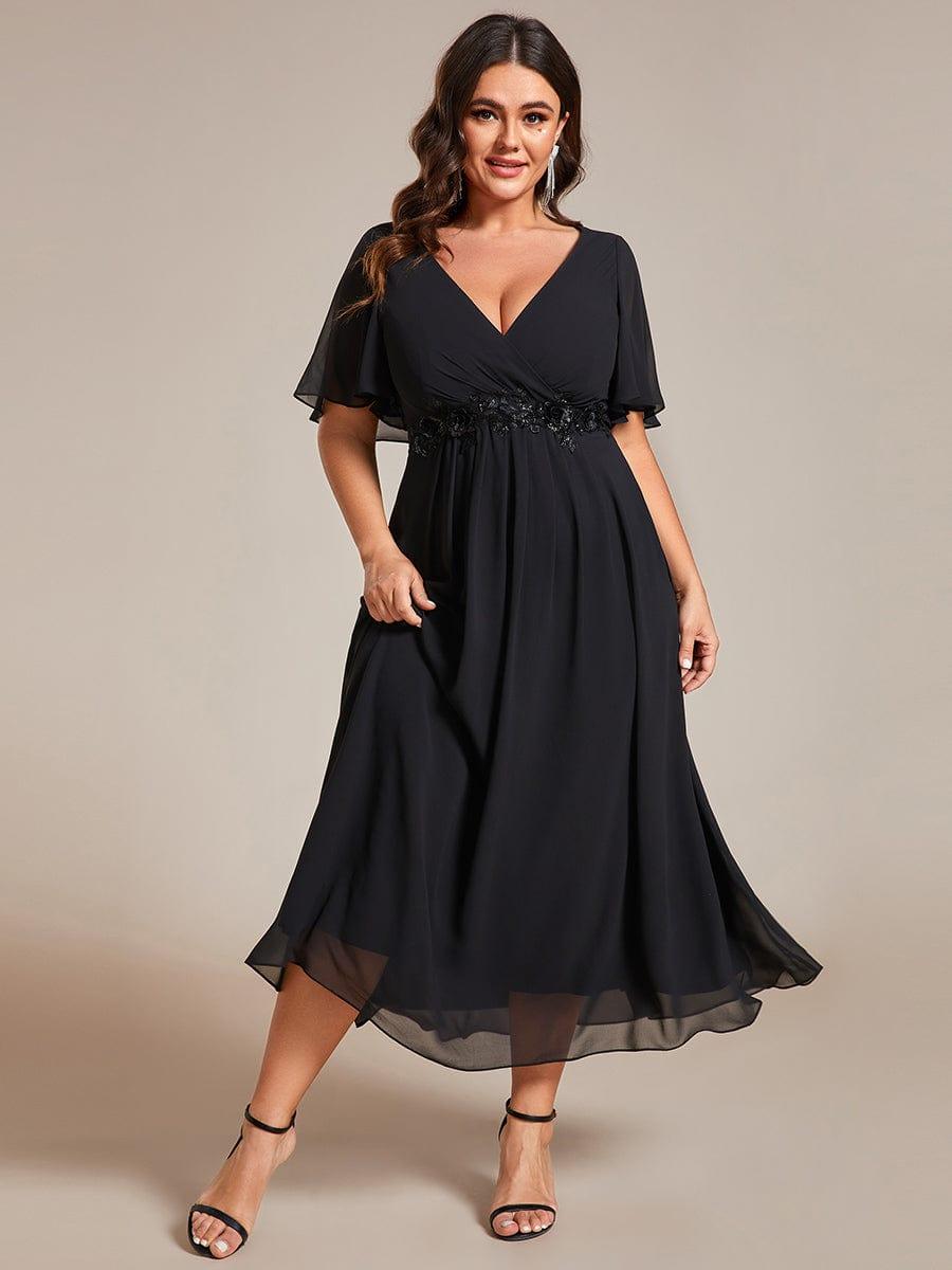 pretty DAHLIA|Plus Size Elegant Short Sleeves V-Neck Floral Applique Wedding Guest Dress