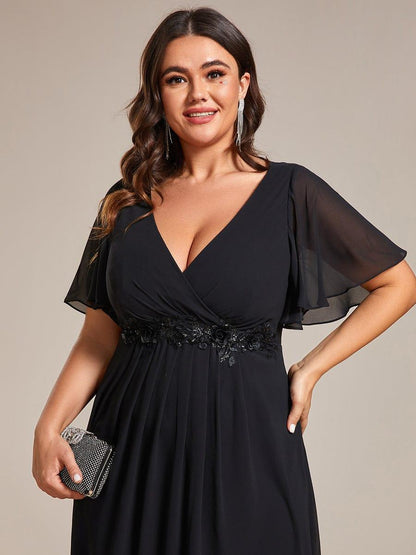 pretty DAHLIA|Plus Size Elegant Short Sleeves V-Neck Floral Applique Wedding Guest Dress