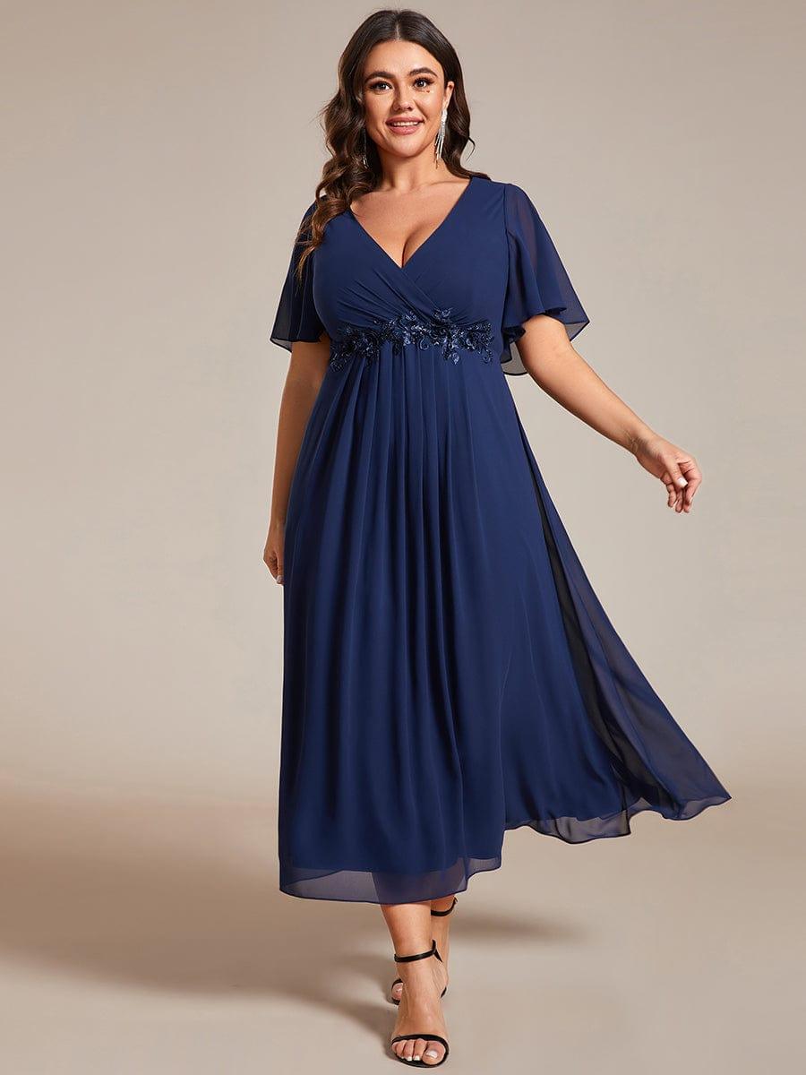 pretty DAHLIA|Plus Size Elegant Short Sleeves V-Neck Floral Applique Wedding Guest Dress
