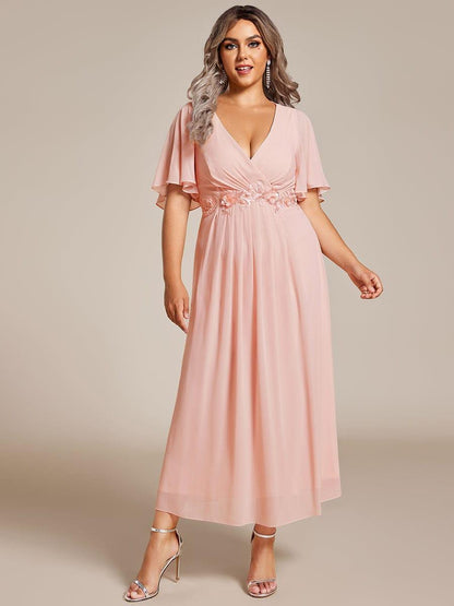 pretty DAHLIA|Plus Size Elegant Short Sleeves V-Neck Floral Applique Wedding Guest Dress