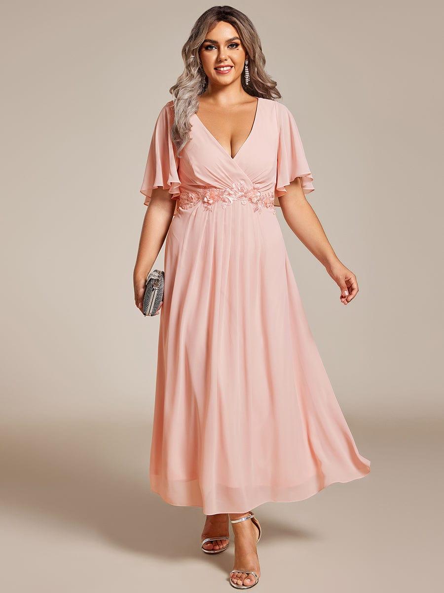 pretty DAHLIA|Plus Size Elegant Short Sleeves V-Neck Floral Applique Wedding Guest Dress
