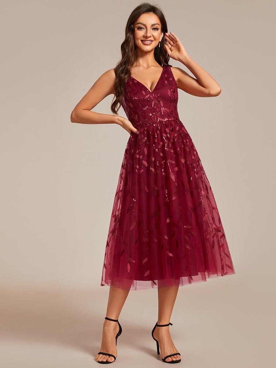 ever ROUX|V-Neck Leaf Sequined Sleeveless A-Line Midi Wedding Guest Dress
