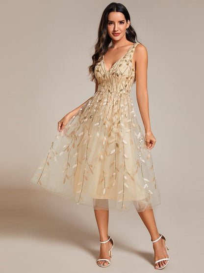 ever ROUX|V-Neck Leaf Sequined Sleeveless A-Line Midi Wedding Guest Dress