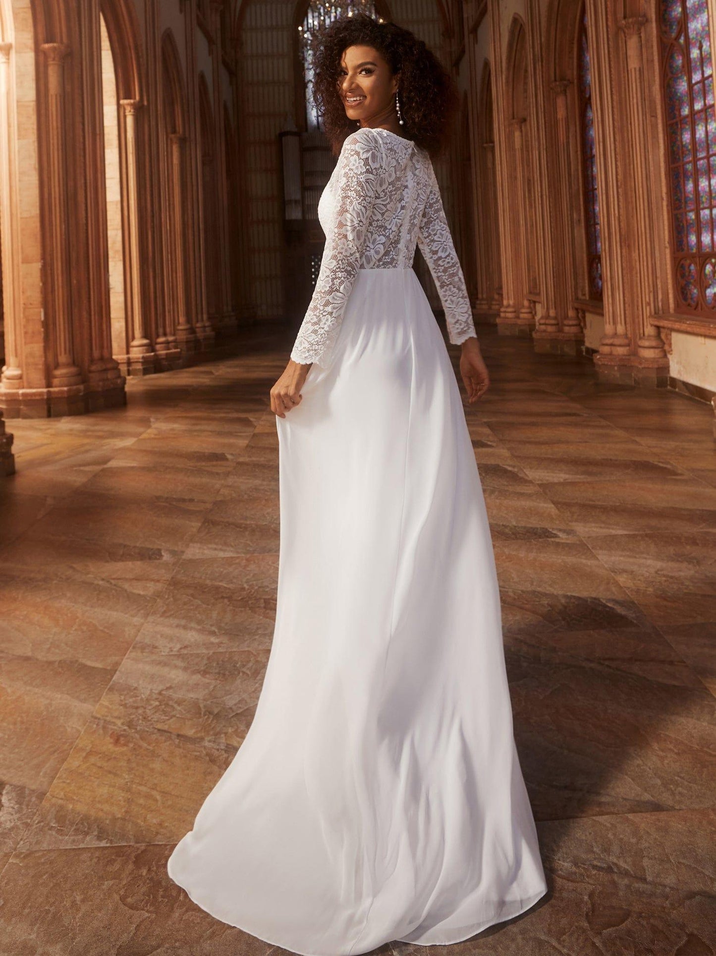 THE ICON'S BRIDE|Lace Long Sleeves Eyelash Edge Bodycon Mermaid Chiffon Wedding Dress