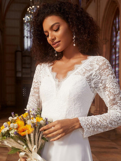THE ICON'S BRIDE|Lace Long Sleeves Eyelash Edge Bodycon Mermaid Chiffon Wedding Dress