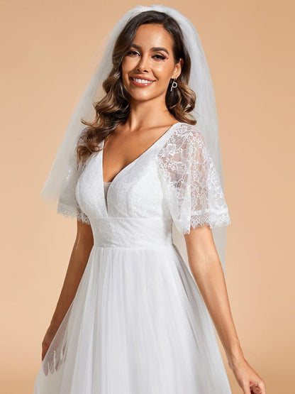 LUSARA'S BRIDE|V-Neck Tulle Wedding Dresses with Lace Short Sleeves
