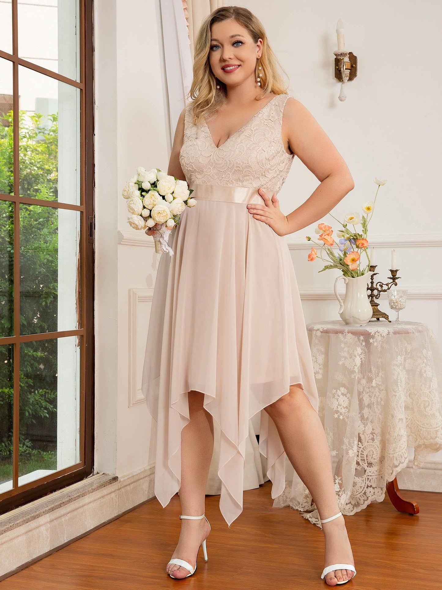ever COSTA|Deep V-Neck Lace Chiffon Bridesmaid Dress with Asymmetrical Hem