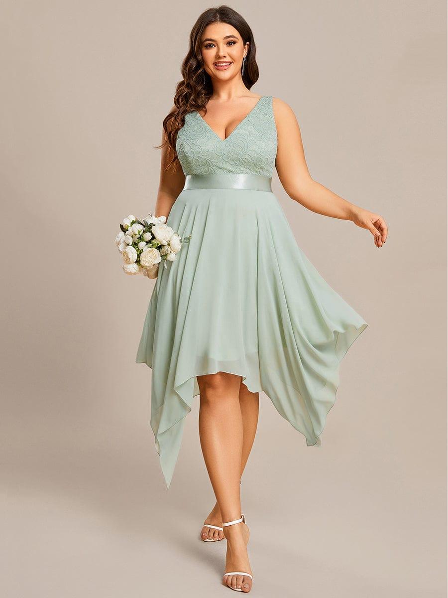 pretty COSTA|Plus Size Stunning V Neck Prom Lace Dress for Women