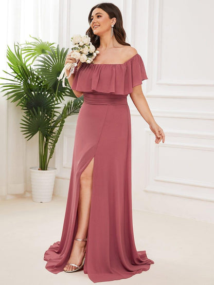 ever ÉMILE|Plus Size Off the Shoulder Formal Bridesmaid Dress with Thigh Split