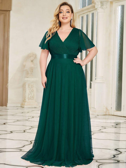 pretty MISTE|Women's Floor-Length Plus Size Formal Bridesmaid Dress with Short Sleeve