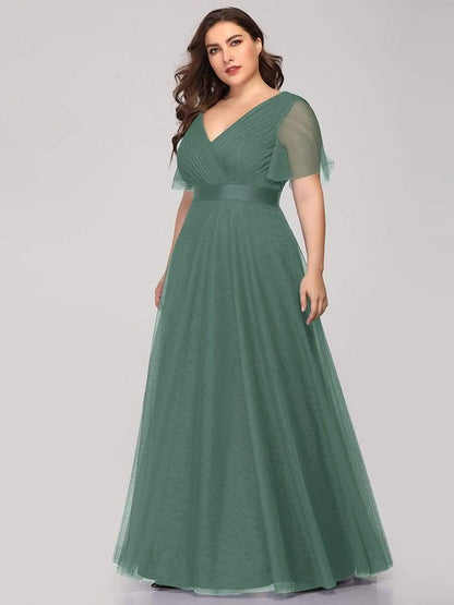 pretty MISTE|Women's Floor-Length Plus Size Formal Bridesmaid Dress with Short Sleeve
