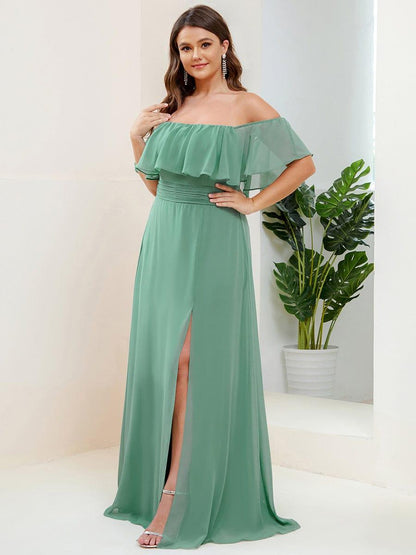 ever ÉMILE|Plus Size Off the Shoulder Formal Bridesmaid Dress with Thigh Split