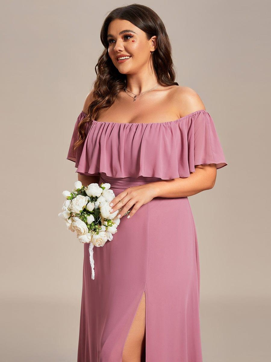 ever ÉMILE|Plus Size Off the Shoulder Formal Bridesmaid Dress with Thigh Split