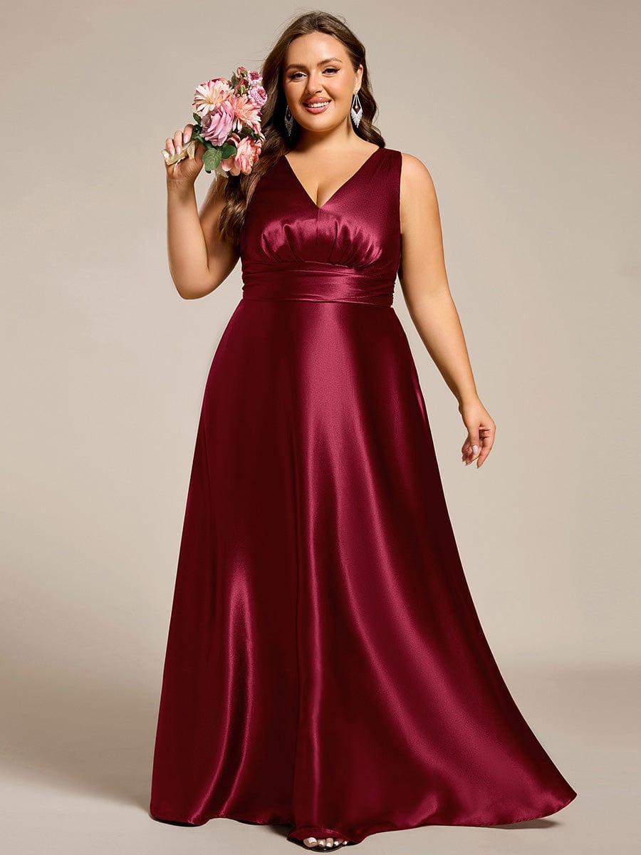 pretty INDY|Plus Size Satin Empire Waist Maxi Bridesmaid Dress with Pockets