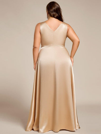 pretty INDY|Plus Size Satin Empire Waist Maxi Bridesmaid Dress with Pockets