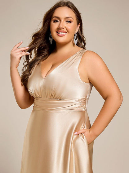 pretty INDY|Plus Size Satin Empire Waist Maxi Bridesmaid Dress with Pockets