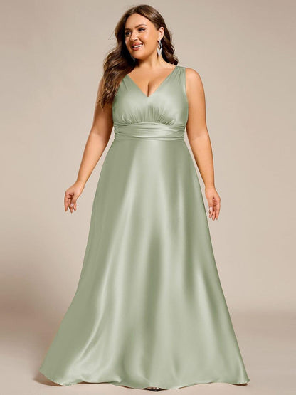 pretty INDY|Plus Size Satin Maxi Formal Dress with Pockets