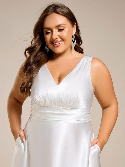 pretty INDY|Plus Size Satin Empire Waist Maxi Bridesmaid Dress with Pockets