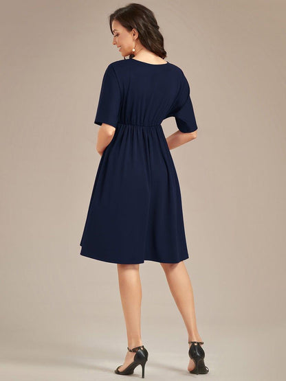 Loose V-Neck Half Sleeve Knee Length Maternity Dress