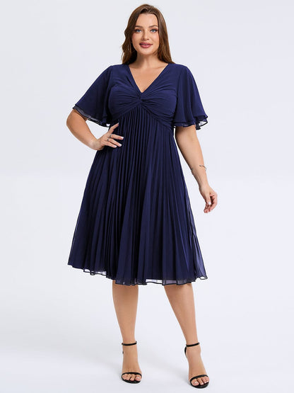 pretty TALIENNE|Plus Size Pleated Chiffon Wedding Guest Dress