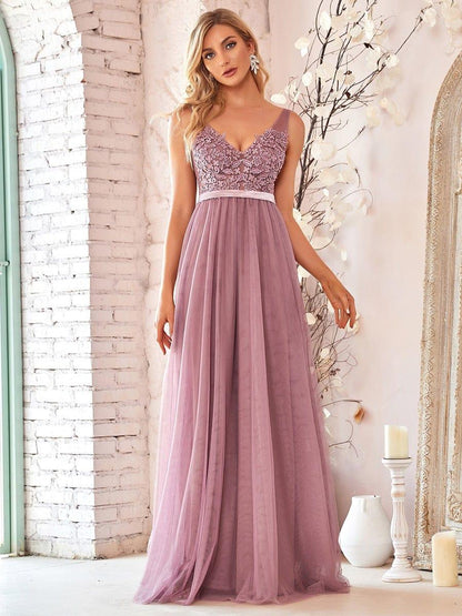 Women's A-Line V-Neck Floral Lace Appliques Bridesmaid Dress