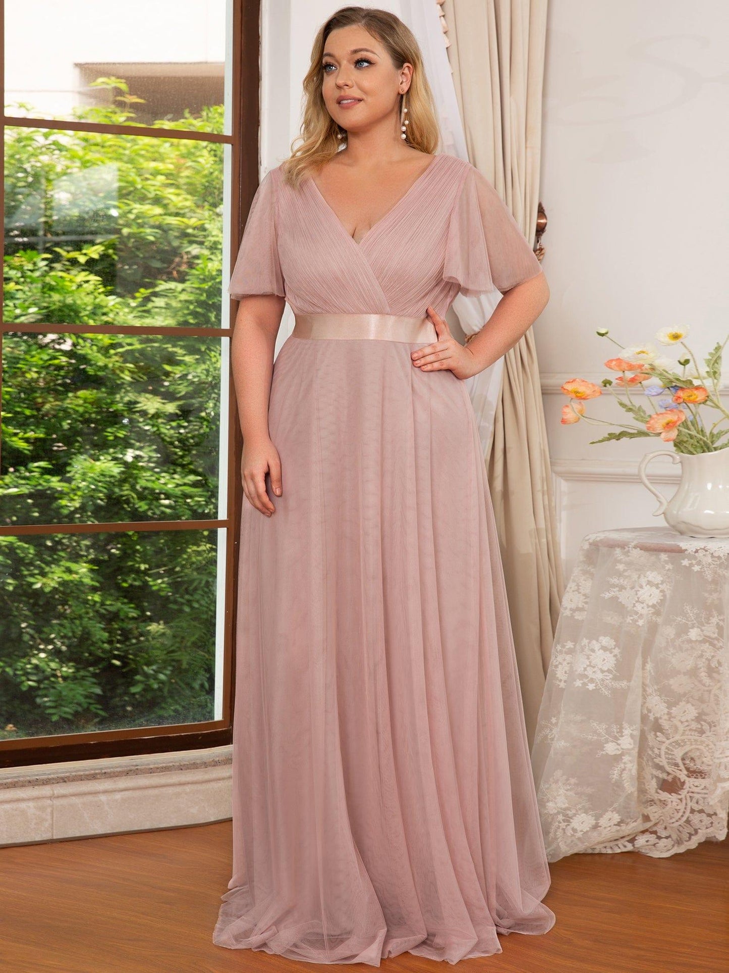 pretty MISTE|Women's Floor-Length Plus Size Formal Bridesmaid Dress with Short Sleeve