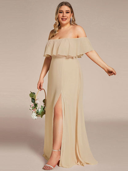 ever ÉMILE|Plus Size Off the Shoulder Formal Bridesmaid Dress with Thigh Split