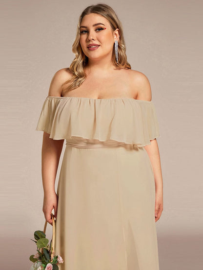 ever ÉMILE|Plus Size Off the Shoulder Formal Bridesmaid Dress with Thigh Split